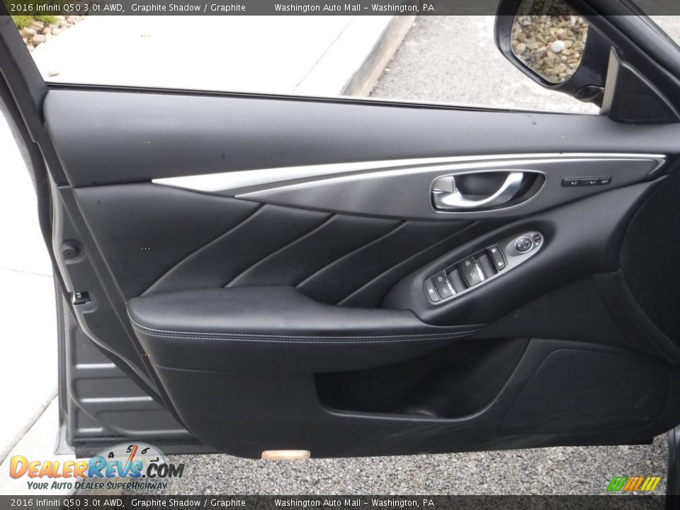 Door Panel of 2016 Infiniti Q50 3.0t AWD Photo #22