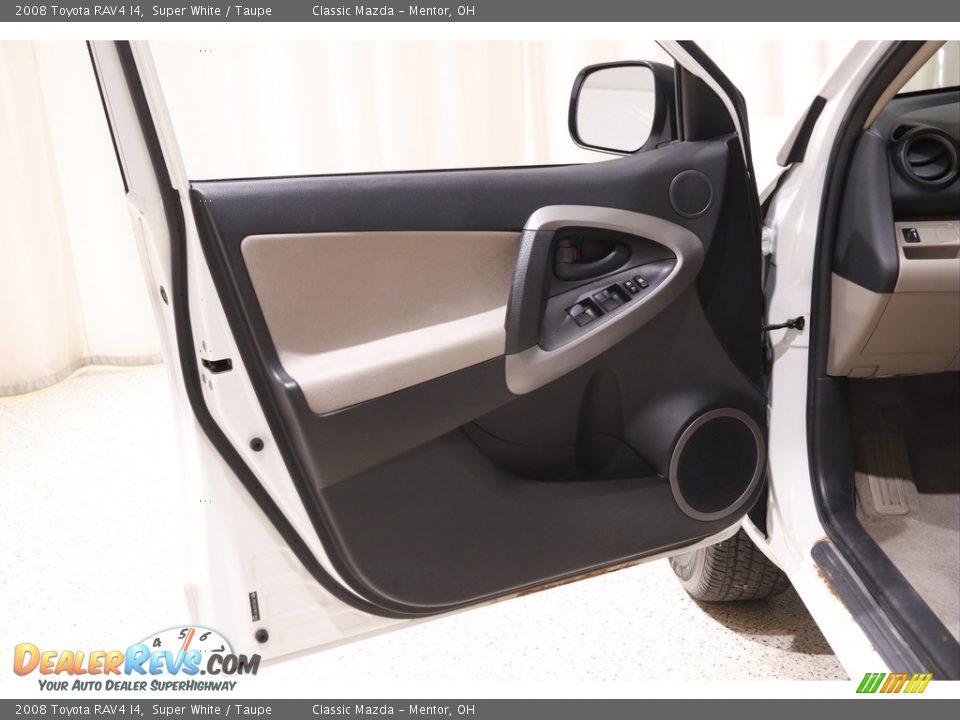 2008 Toyota RAV4 I4 Super White / Taupe Photo #4