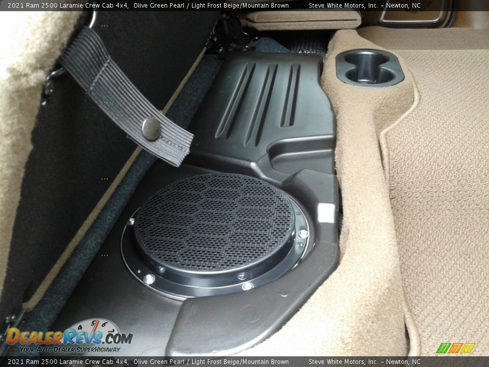 2021 Ram 2500 Laramie Crew Cab 4x4 Olive Green Pearl / Light Frost Beige/Mountain Brown Photo #17