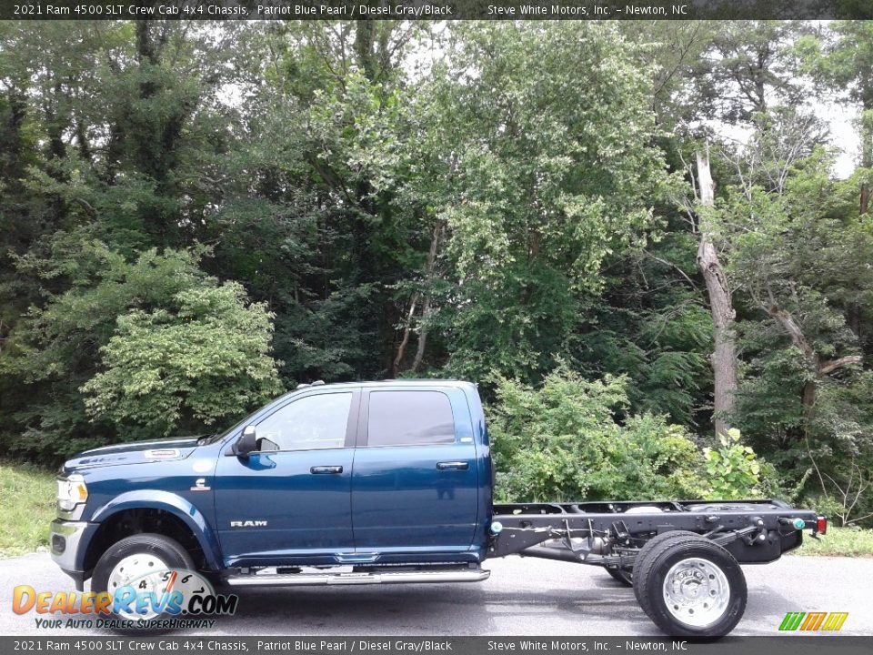 2021 Ram 4500 SLT Crew Cab 4x4 Chassis Patriot Blue Pearl / Diesel Gray/Black Photo #1