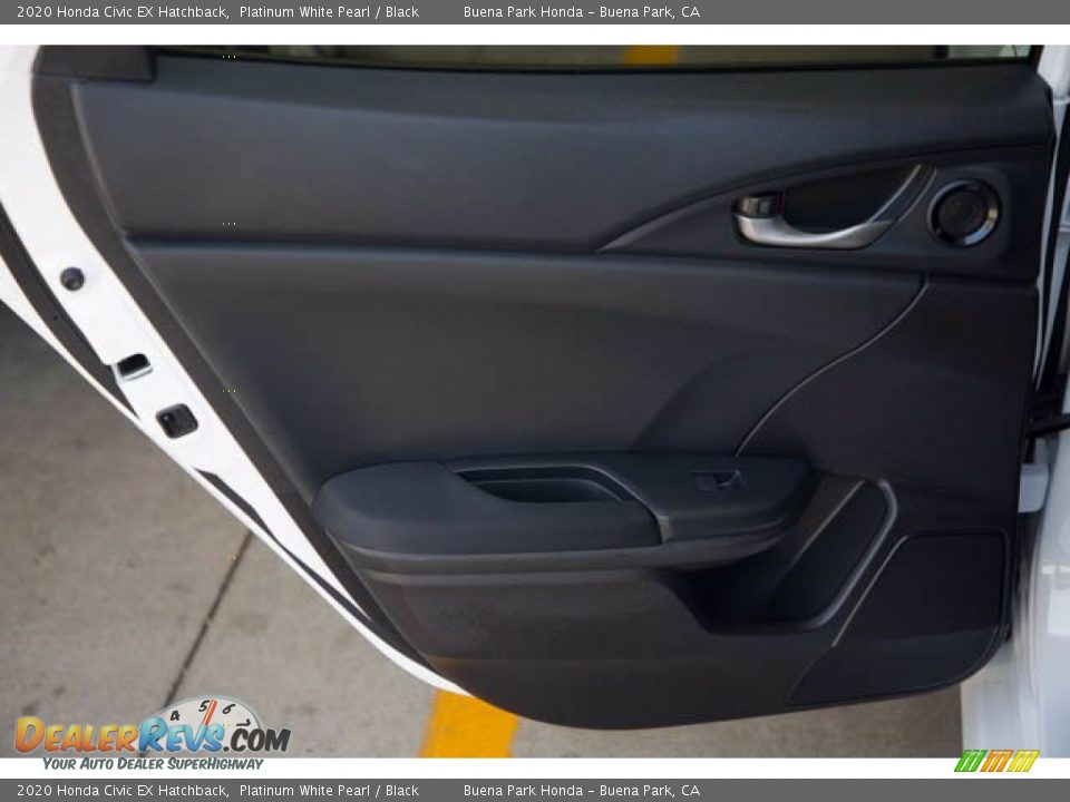 2020 Honda Civic EX Hatchback Platinum White Pearl / Black Photo #32