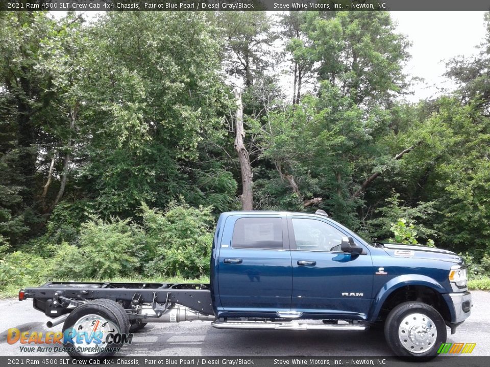 2021 Ram 4500 SLT Crew Cab 4x4 Chassis Patriot Blue Pearl / Diesel Gray/Black Photo #6