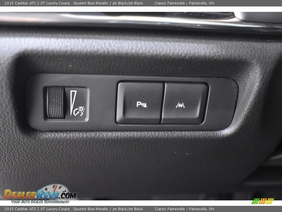 Controls of 2015 Cadillac ATS 2.0T Luxury Coupe Photo #12