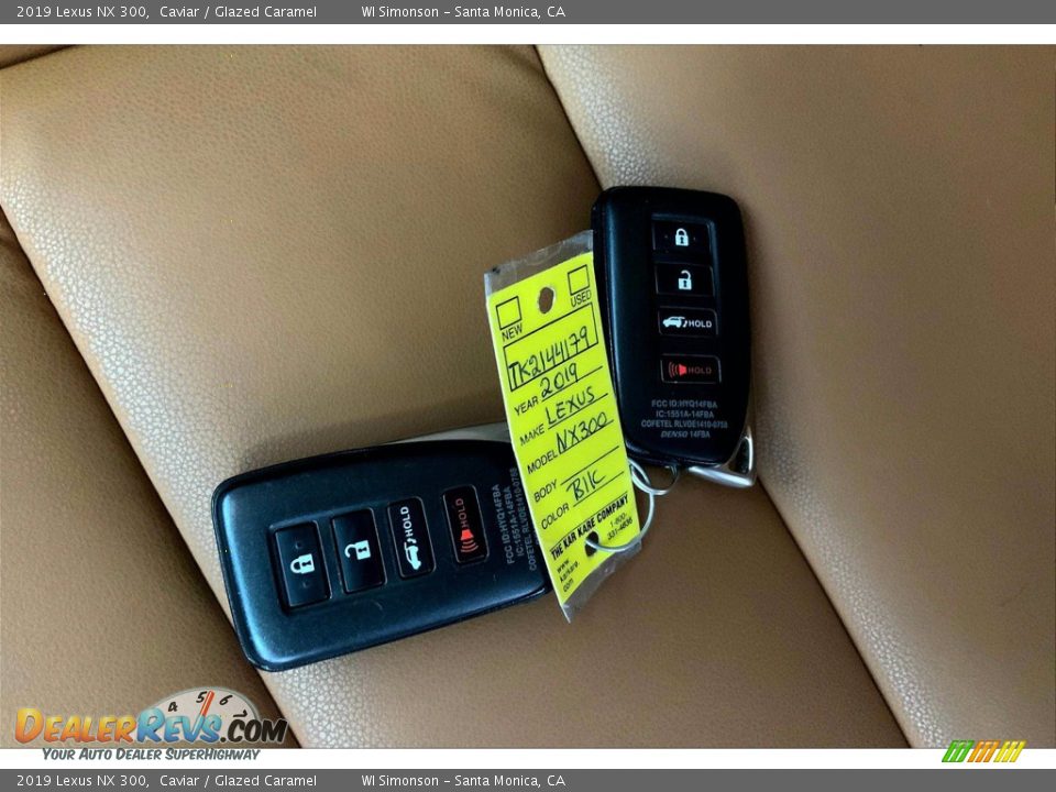 Keys of 2019 Lexus NX 300 Photo #11