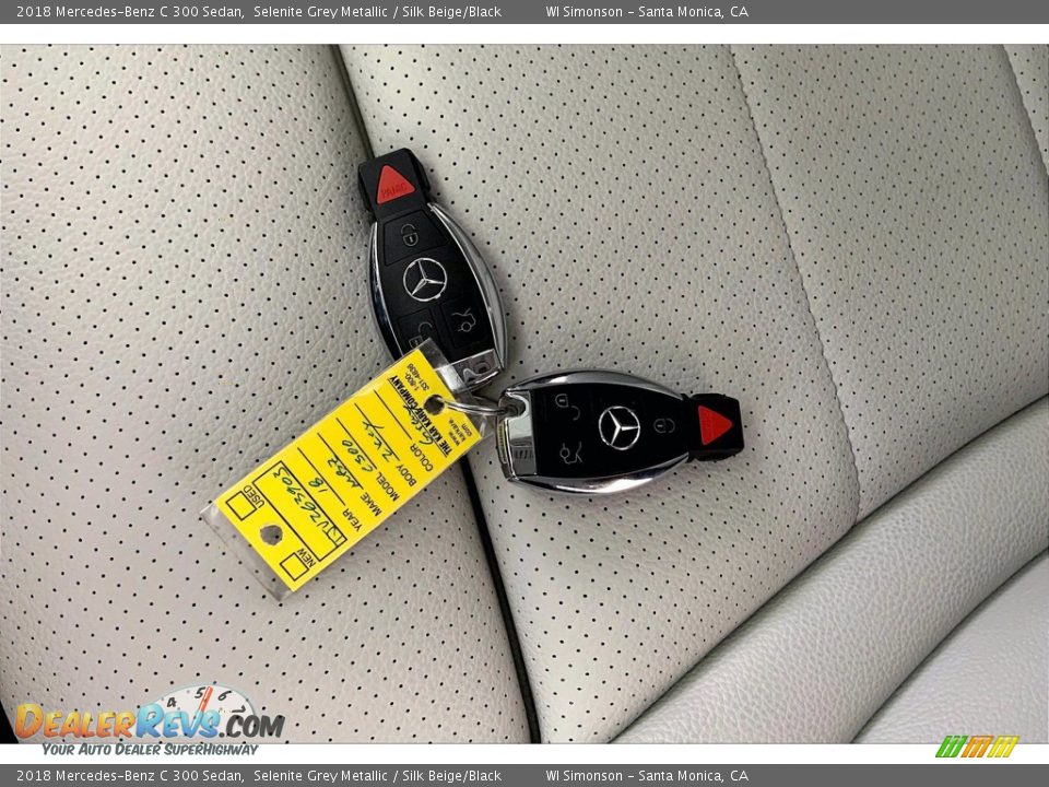 2018 Mercedes-Benz C 300 Sedan Selenite Grey Metallic / Silk Beige/Black Photo #11
