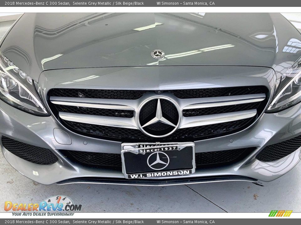 2018 Mercedes-Benz C 300 Sedan Selenite Grey Metallic / Silk Beige/Black Photo #30