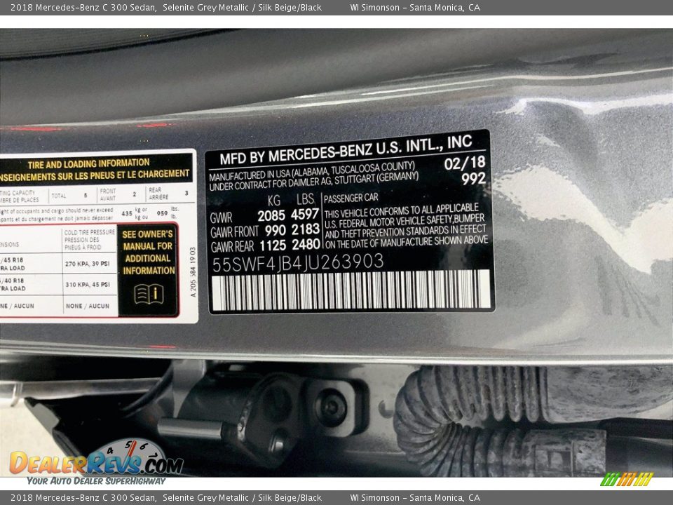 2018 Mercedes-Benz C 300 Sedan Selenite Grey Metallic / Silk Beige/Black Photo #33