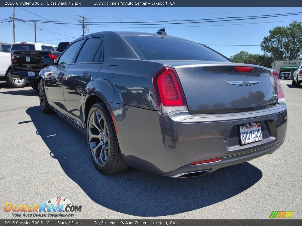 2016 Chrysler 300 S Gloss Black / Black Photo #4