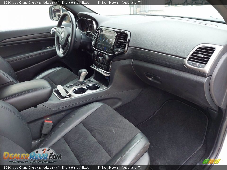 2020 Jeep Grand Cherokee Altitude 4x4 Bright White / Black Photo #31
