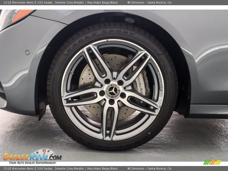 2018 Mercedes-Benz E 300 Sedan Selenite Grey Metallic / Macchiato Beige/Black Photo #9