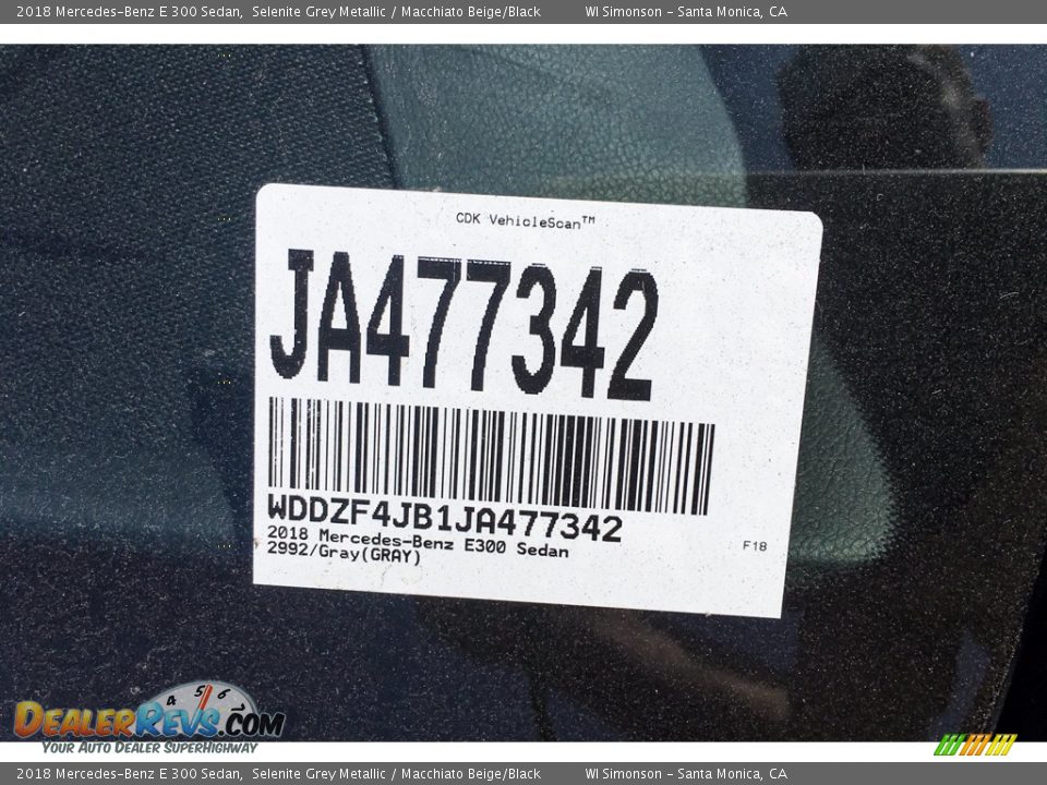 2018 Mercedes-Benz E 300 Sedan Selenite Grey Metallic / Macchiato Beige/Black Photo #11