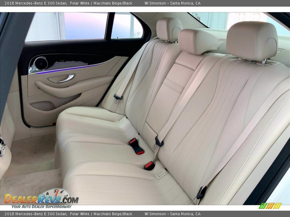 2018 Mercedes-Benz E 300 Sedan Polar White / Macchiato Beige/Black Photo #20