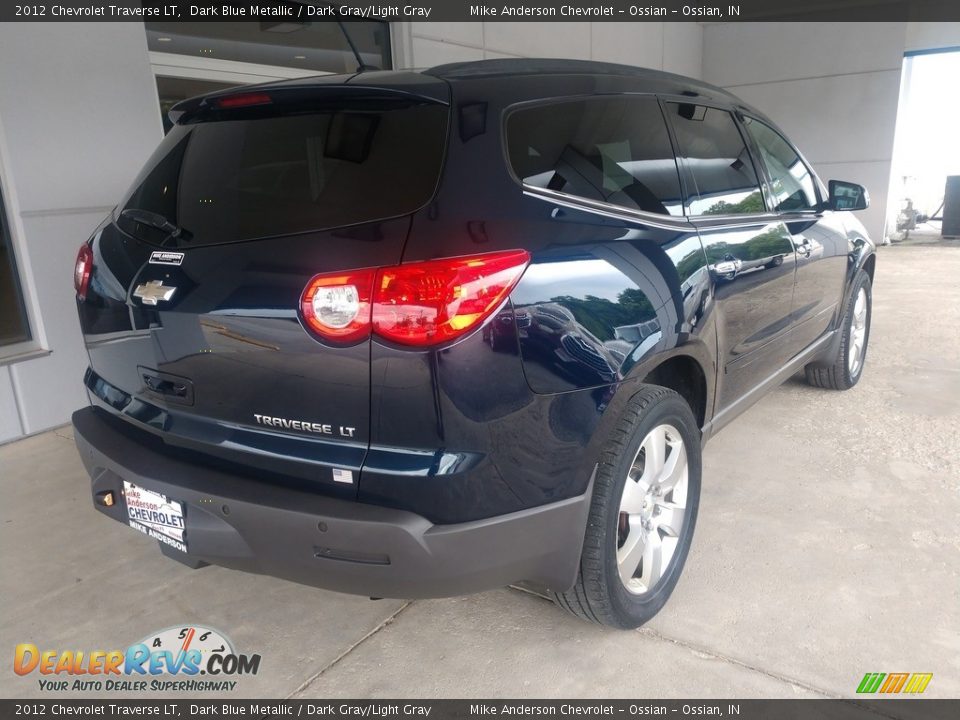 2012 Chevrolet Traverse LT Dark Blue Metallic / Dark Gray/Light Gray Photo #4