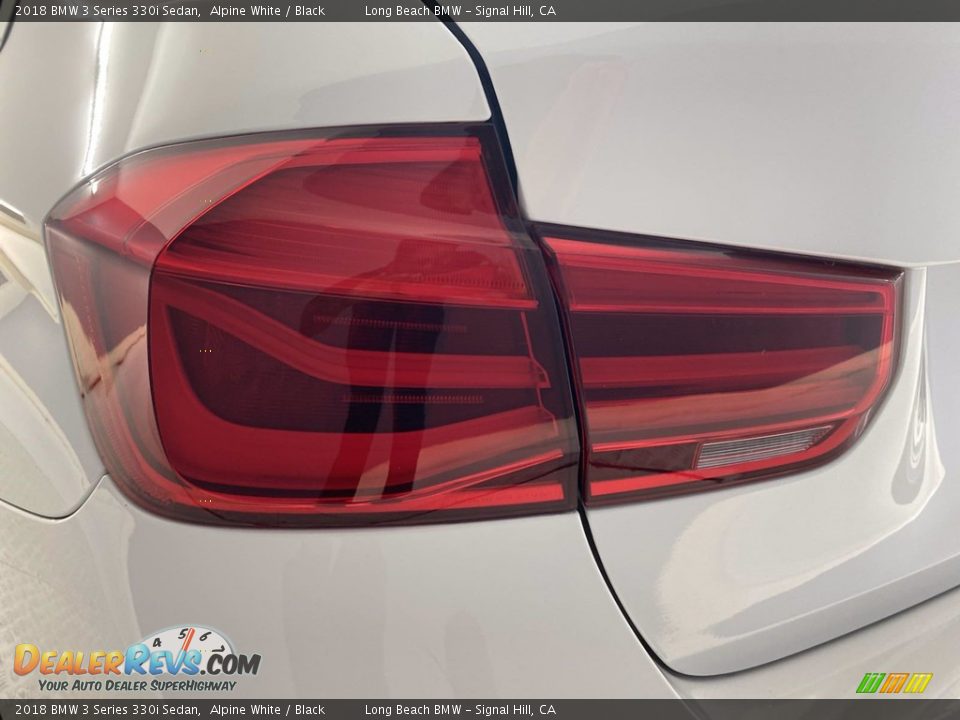 2018 BMW 3 Series 330i Sedan Alpine White / Black Photo #9
