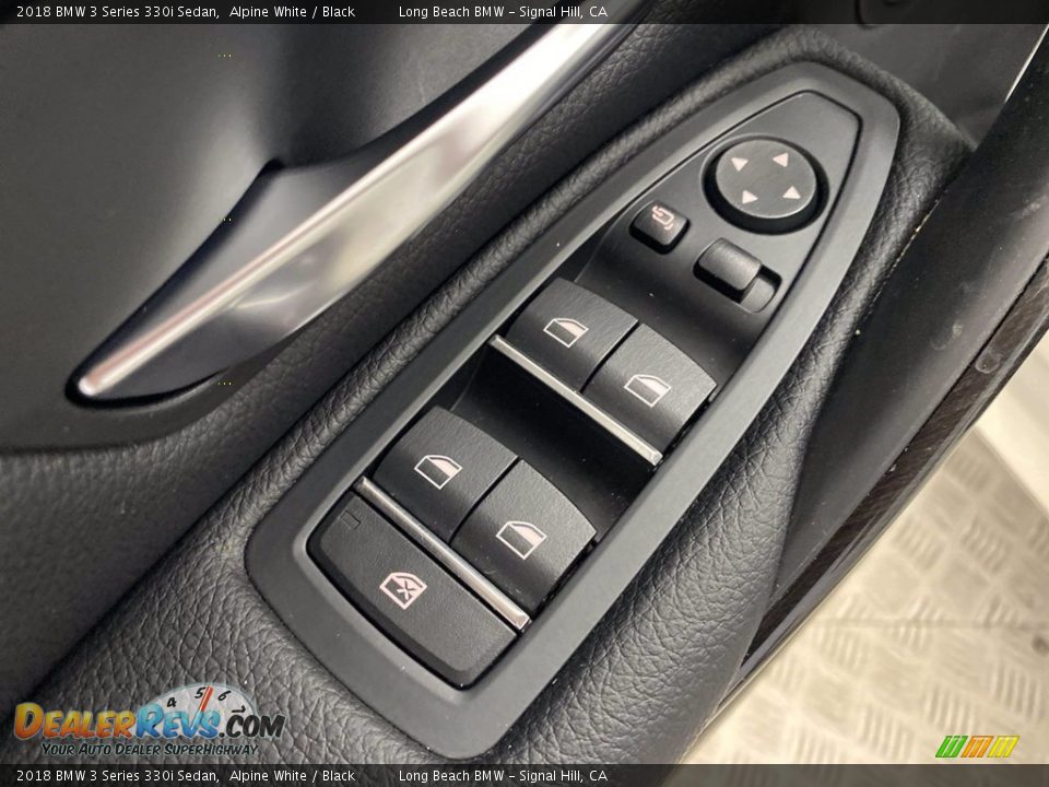 2018 BMW 3 Series 330i Sedan Alpine White / Black Photo #14