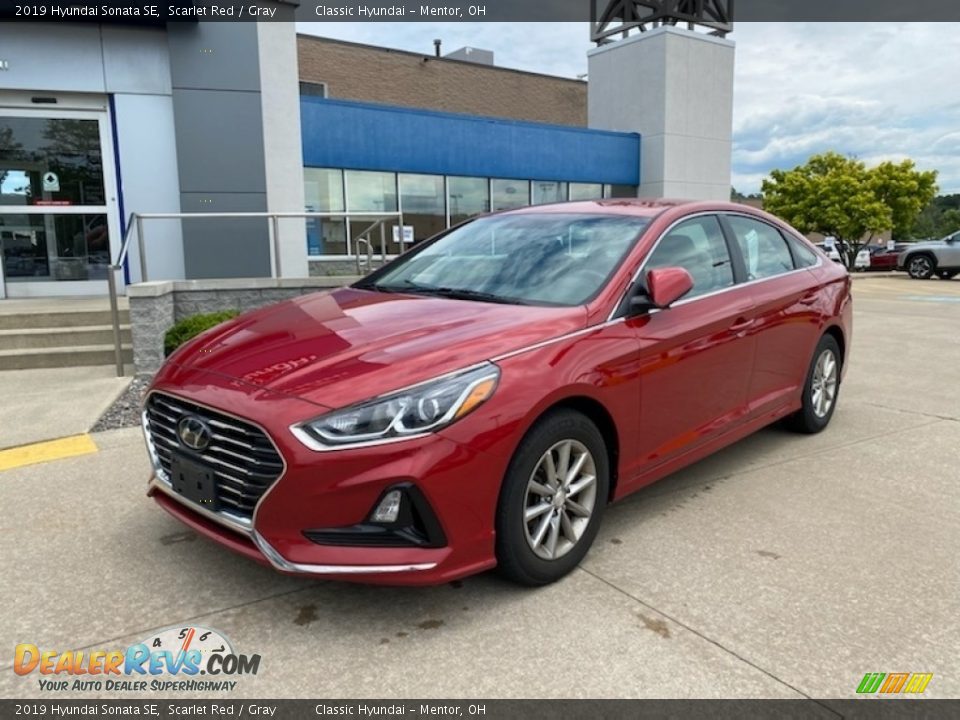 2019 Hyundai Sonata SE Scarlet Red / Gray Photo #1