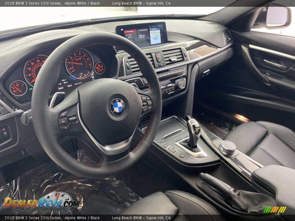 2018 BMW 3 Series 330i Sedan Alpine White / Black Photo #16