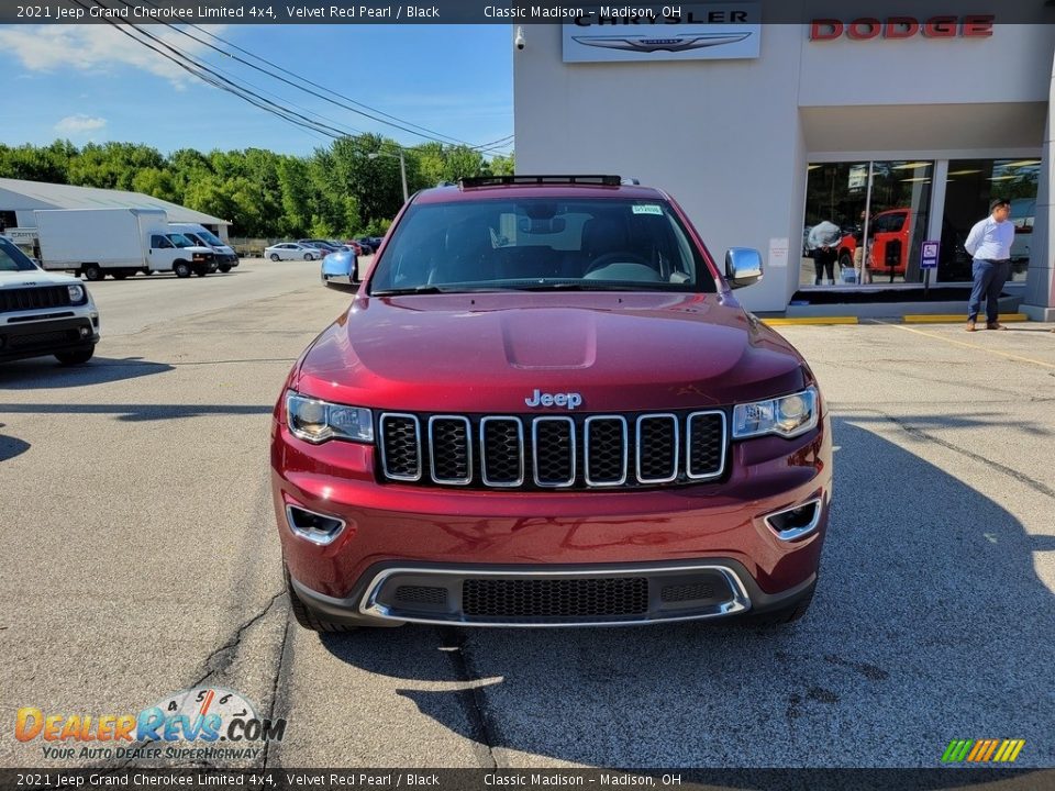 2021 Jeep Grand Cherokee Limited 4x4 Velvet Red Pearl / Black Photo #7