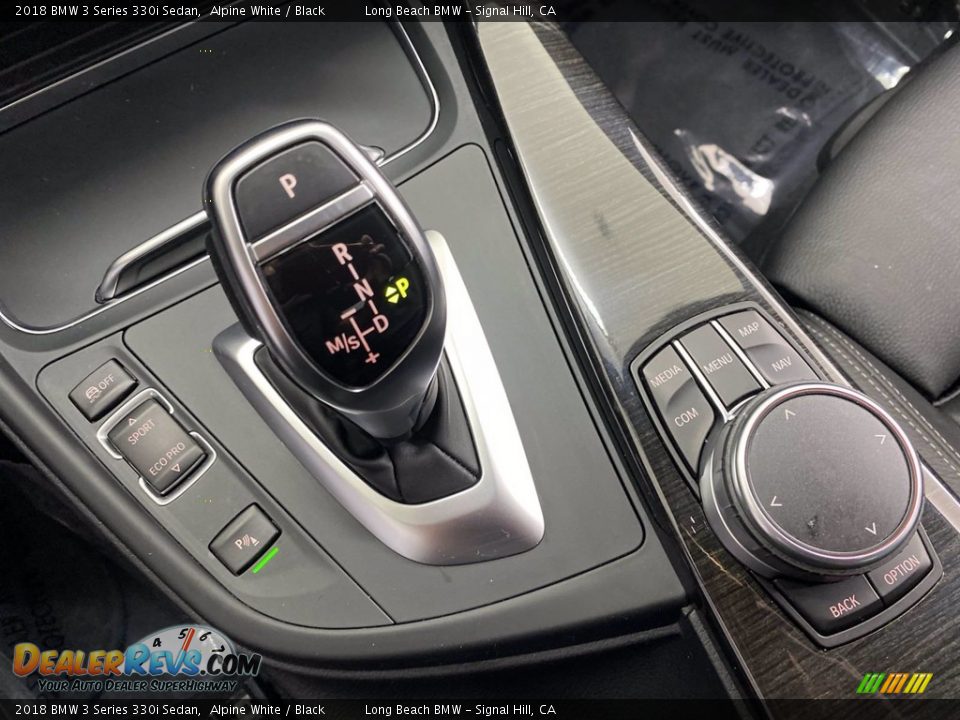 2018 BMW 3 Series 330i Sedan Alpine White / Black Photo #27