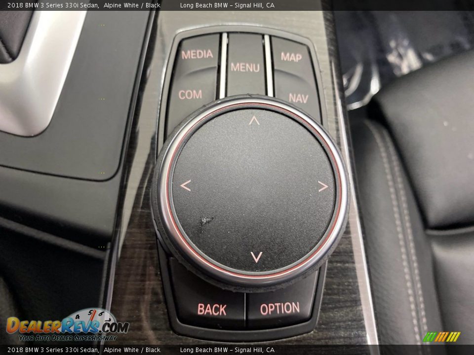 2018 BMW 3 Series 330i Sedan Alpine White / Black Photo #29