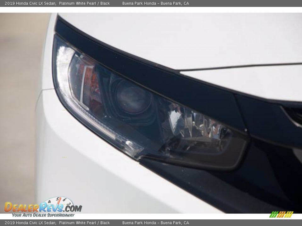 2019 Honda Civic LX Sedan Platinum White Pearl / Black Photo #8