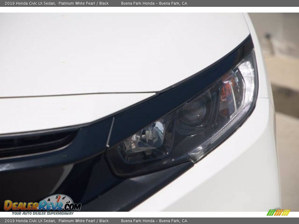 2019 Honda Civic LX Sedan Platinum White Pearl / Black Photo #9