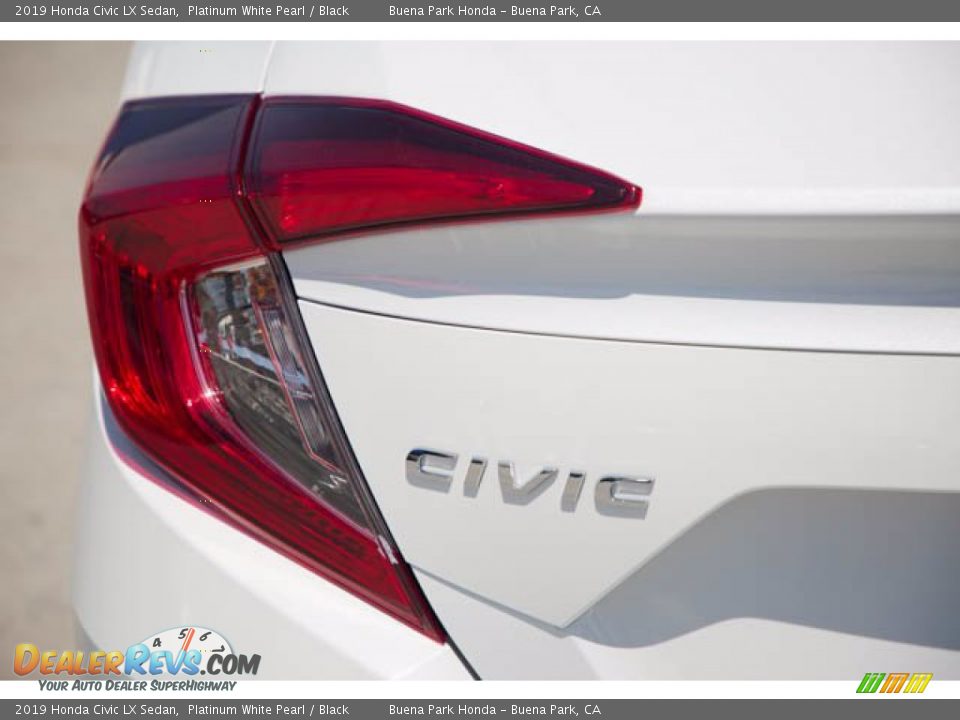 2019 Honda Civic LX Sedan Platinum White Pearl / Black Photo #12
