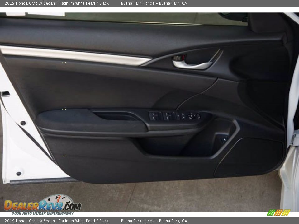 2019 Honda Civic LX Sedan Platinum White Pearl / Black Photo #29