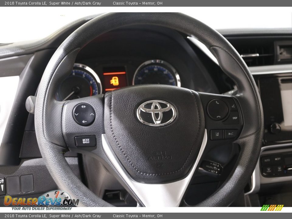 2018 Toyota Corolla LE Super White / Ash/Dark Gray Photo #7
