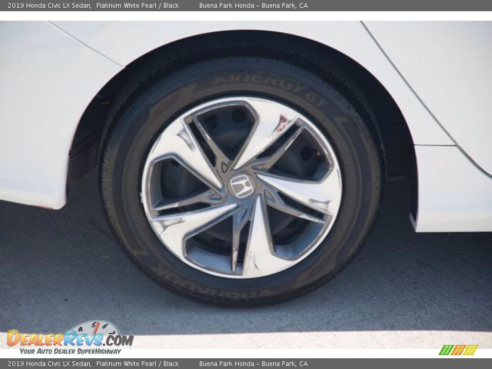 2019 Honda Civic LX Sedan Platinum White Pearl / Black Photo #35