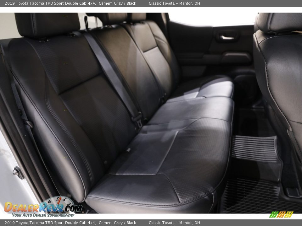 2019 Toyota Tacoma TRD Sport Double Cab 4x4 Cement Gray / Black Photo #16