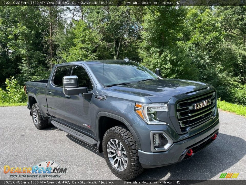 Front 3/4 View of 2021 GMC Sierra 1500 AT4 Crew Cab 4WD Photo #6