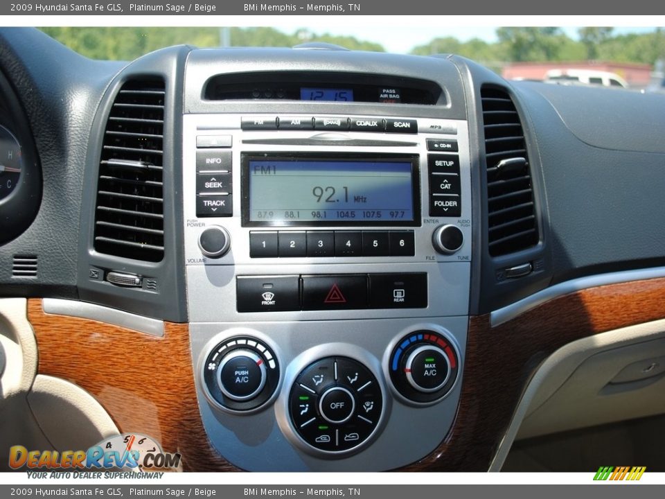 2009 Hyundai Santa Fe GLS Platinum Sage / Beige Photo #15