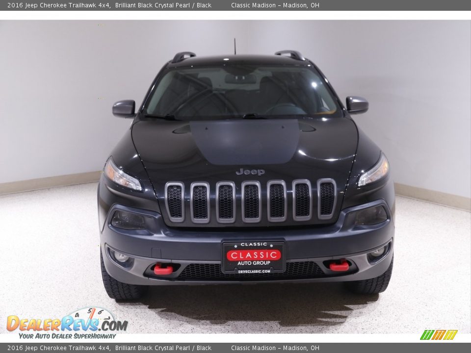 2016 Jeep Cherokee Trailhawk 4x4 Brilliant Black Crystal Pearl / Black Photo #2
