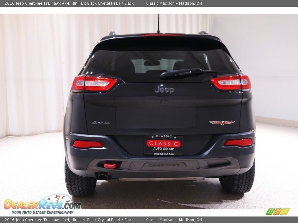 2016 Jeep Cherokee Trailhawk 4x4 Brilliant Black Crystal Pearl / Black Photo #19