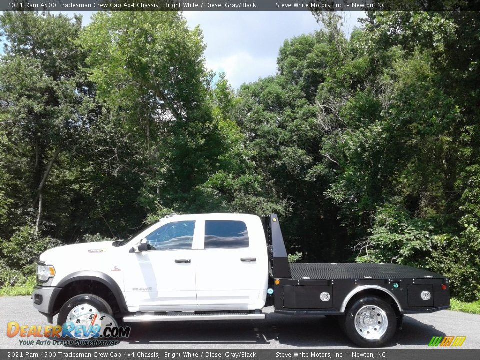 2021 Ram 4500 Tradesman Crew Cab 4x4 Chassis Bright White / Diesel Gray/Black Photo #1