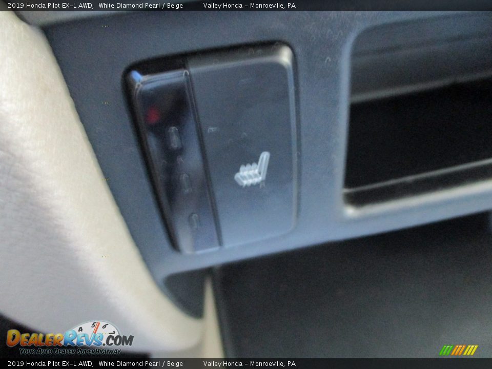 2019 Honda Pilot EX-L AWD White Diamond Pearl / Beige Photo #17