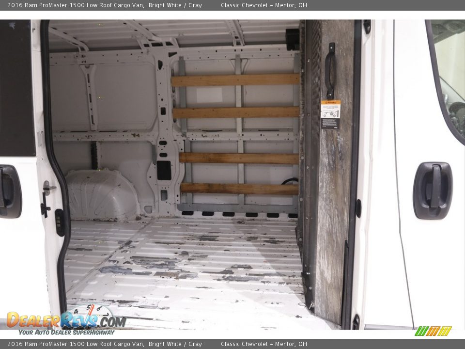 2016 Ram ProMaster 1500 Low Roof Cargo Van Bright White / Gray Photo #11