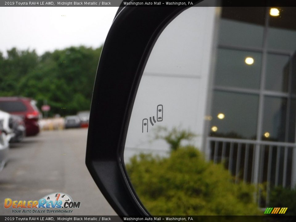 2019 Toyota RAV4 LE AWD Midnight Black Metallic / Black Photo #6