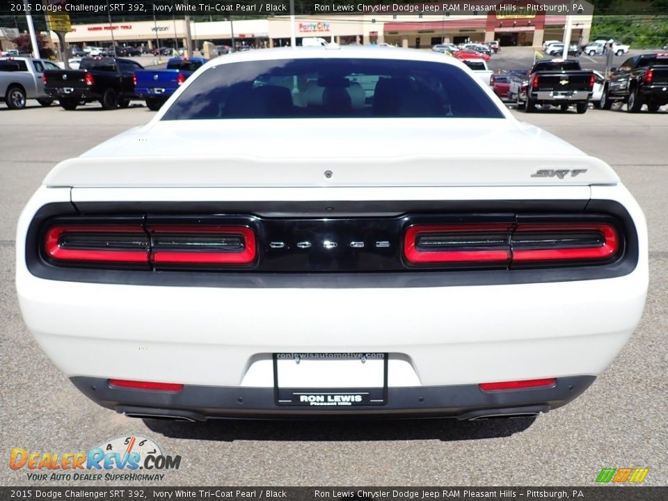 2015 Dodge Challenger SRT 392 Ivory White Tri-Coat Pearl / Black Photo #4