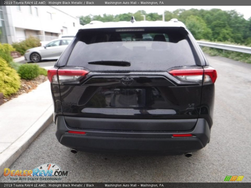 2019 Toyota RAV4 LE AWD Midnight Black Metallic / Black Photo #15