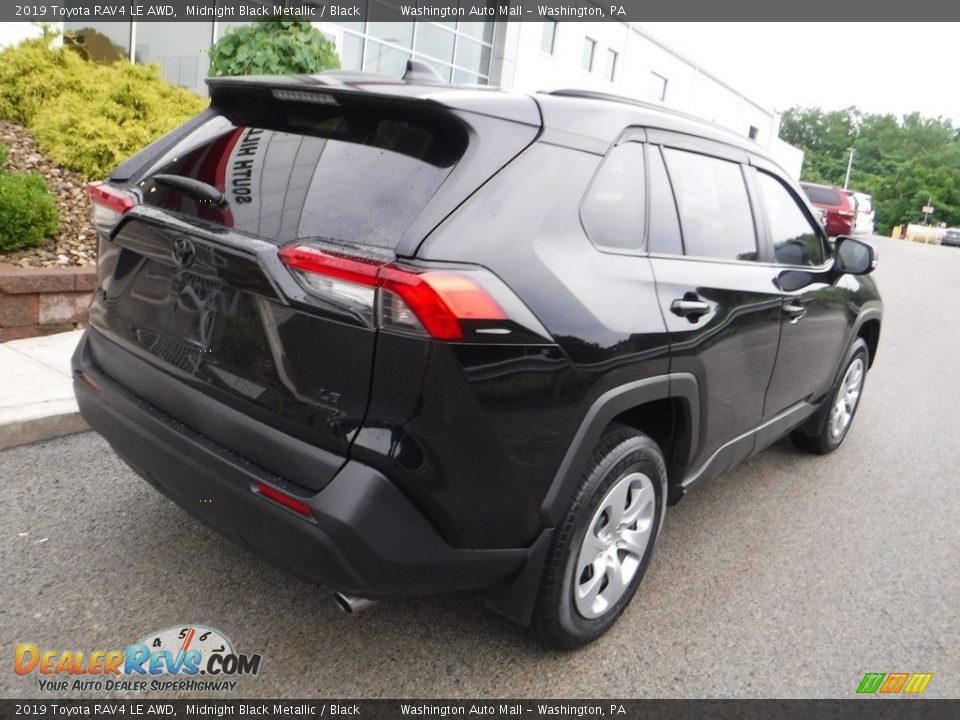 2019 Toyota RAV4 LE AWD Midnight Black Metallic / Black Photo #16