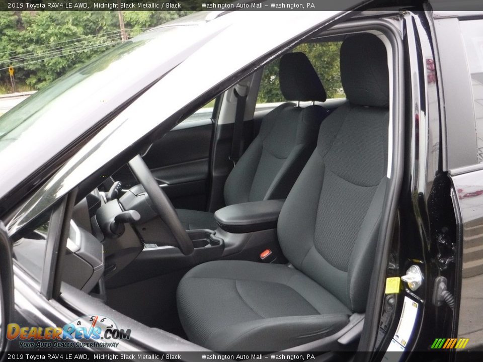 2019 Toyota RAV4 LE AWD Midnight Black Metallic / Black Photo #18
