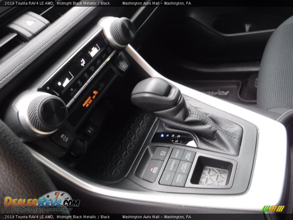 2019 Toyota RAV4 LE AWD Midnight Black Metallic / Black Photo #22