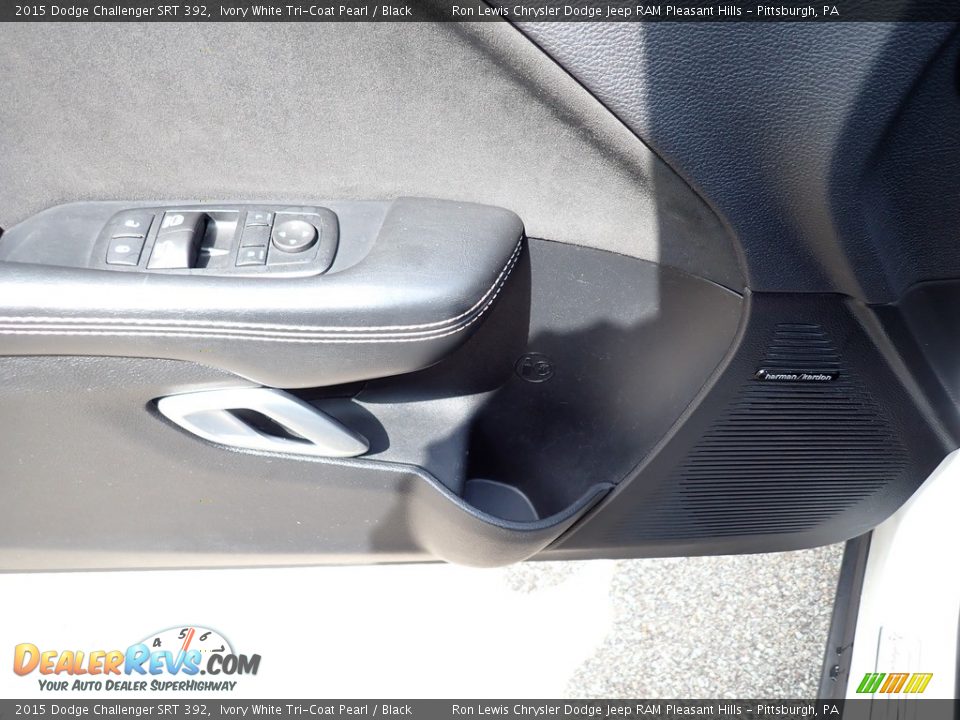 2015 Dodge Challenger SRT 392 Ivory White Tri-Coat Pearl / Black Photo #14