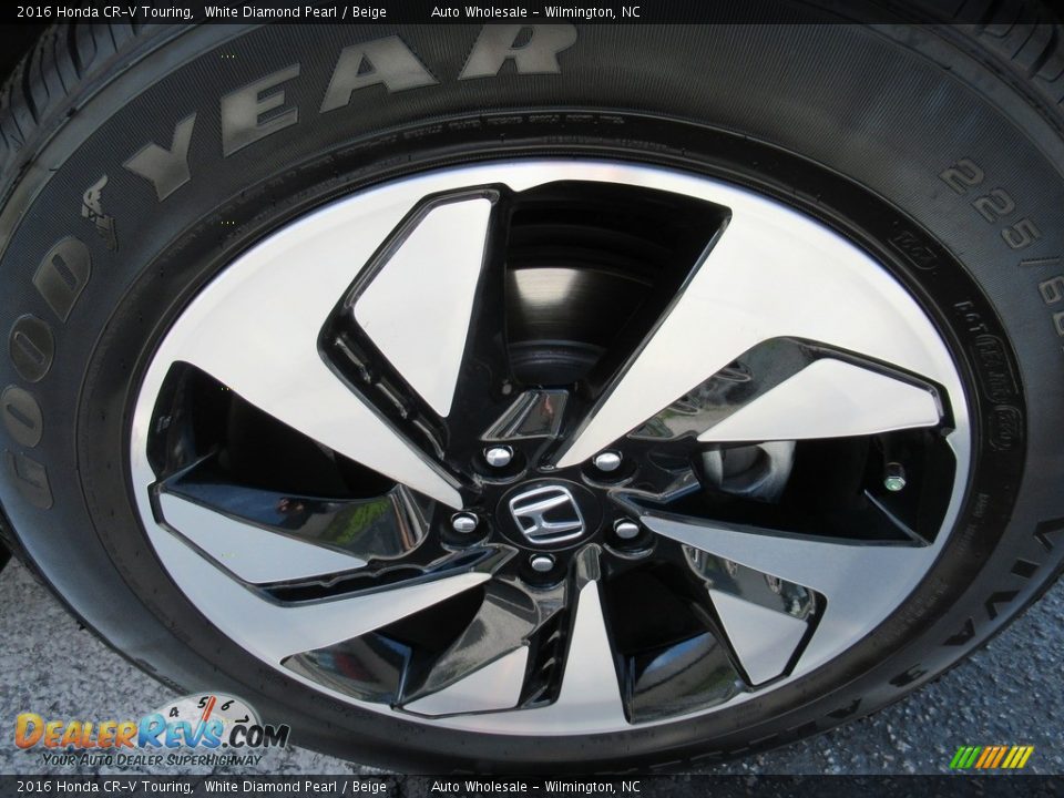 2016 Honda CR-V Touring White Diamond Pearl / Beige Photo #7