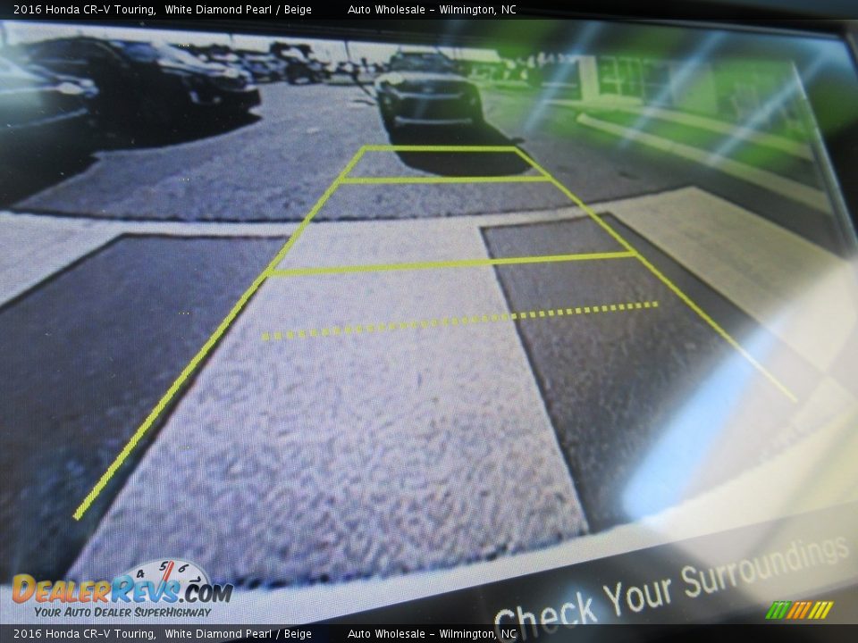 2016 Honda CR-V Touring White Diamond Pearl / Beige Photo #18