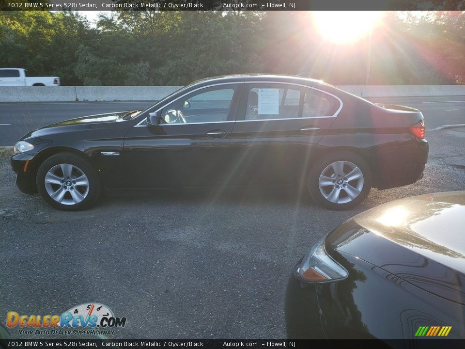 2012 BMW 5 Series 528i Sedan Carbon Black Metallic / Oyster/Black Photo #4