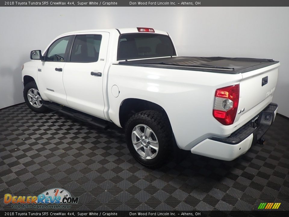 2018 Toyota Tundra SR5 CrewMax 4x4 Super White / Graphite Photo #12