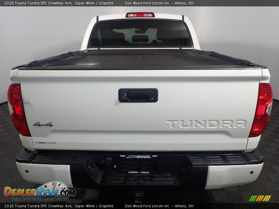 2018 Toyota Tundra SR5 CrewMax 4x4 Super White / Graphite Photo #13